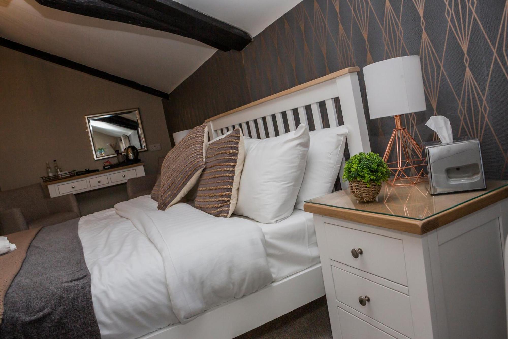 The Black Swan Inn Horsham St Faith Extérieur photo